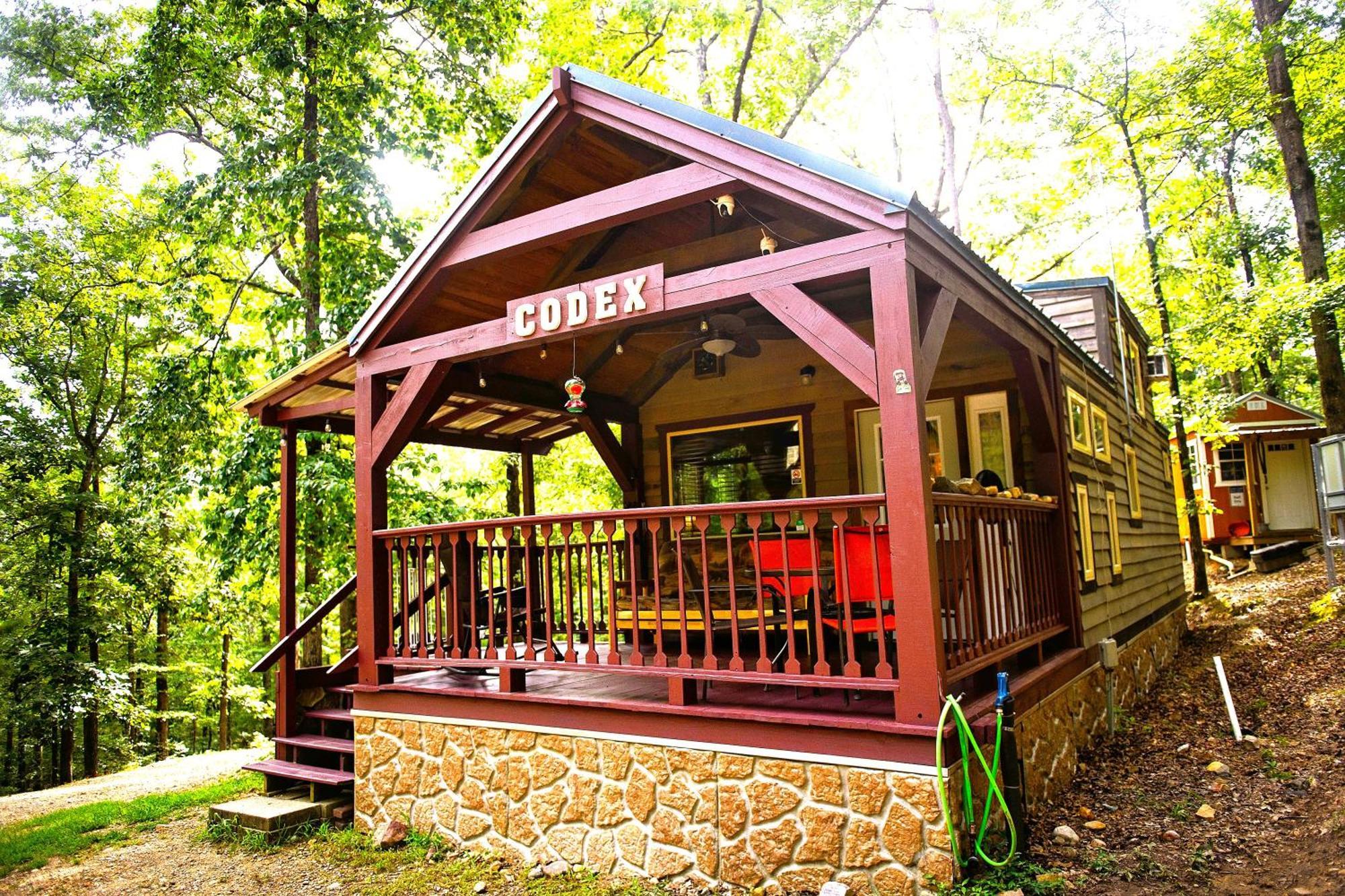 The Codex - Parker Creek Bend Cabins Murfreesboro Bagian luar foto